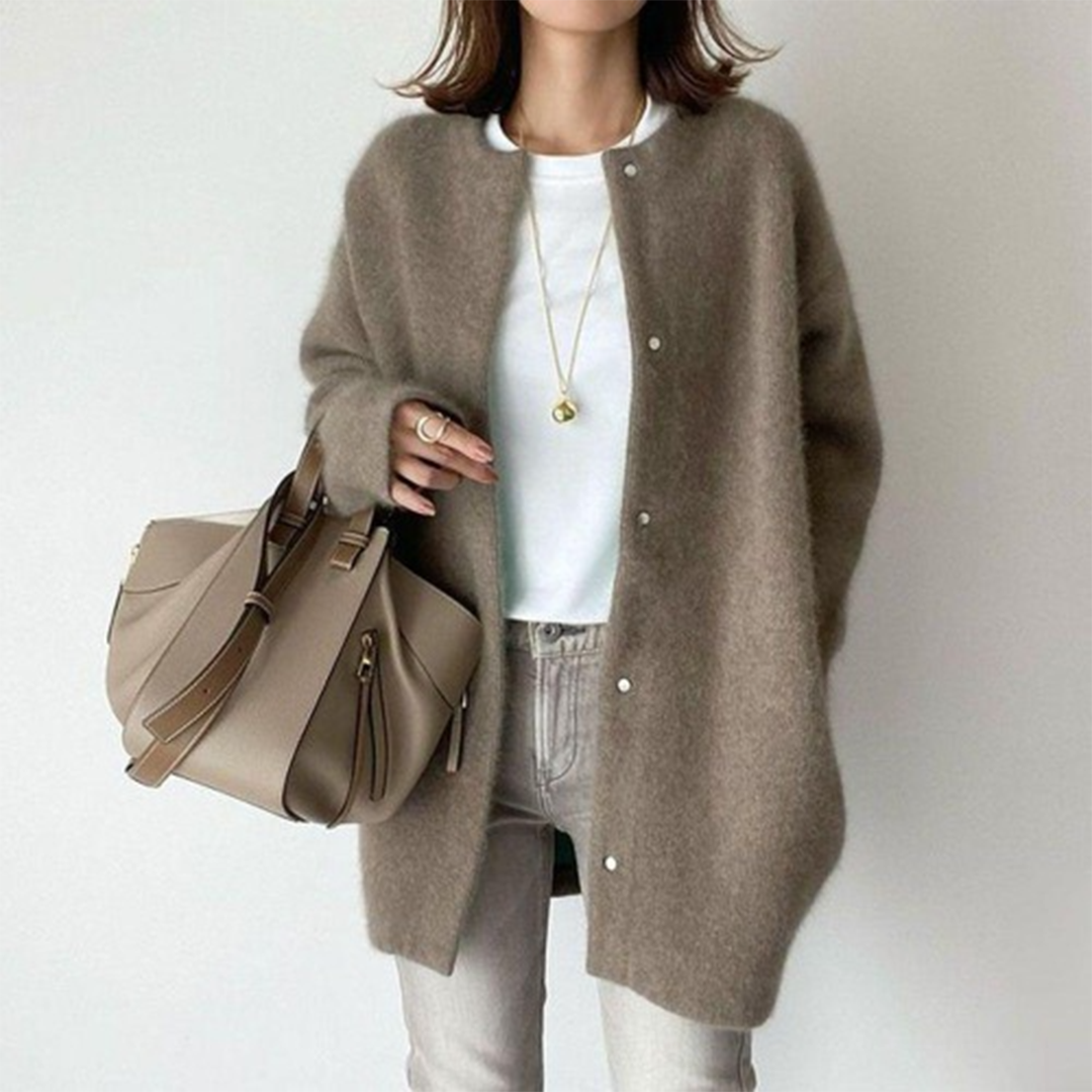 Chloe™ - Elegant Cashmere Cardigan