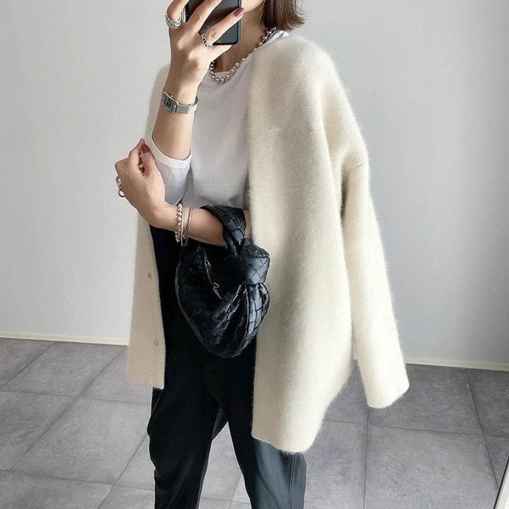 Chloe™ - Elegant Cashmere Cardigan